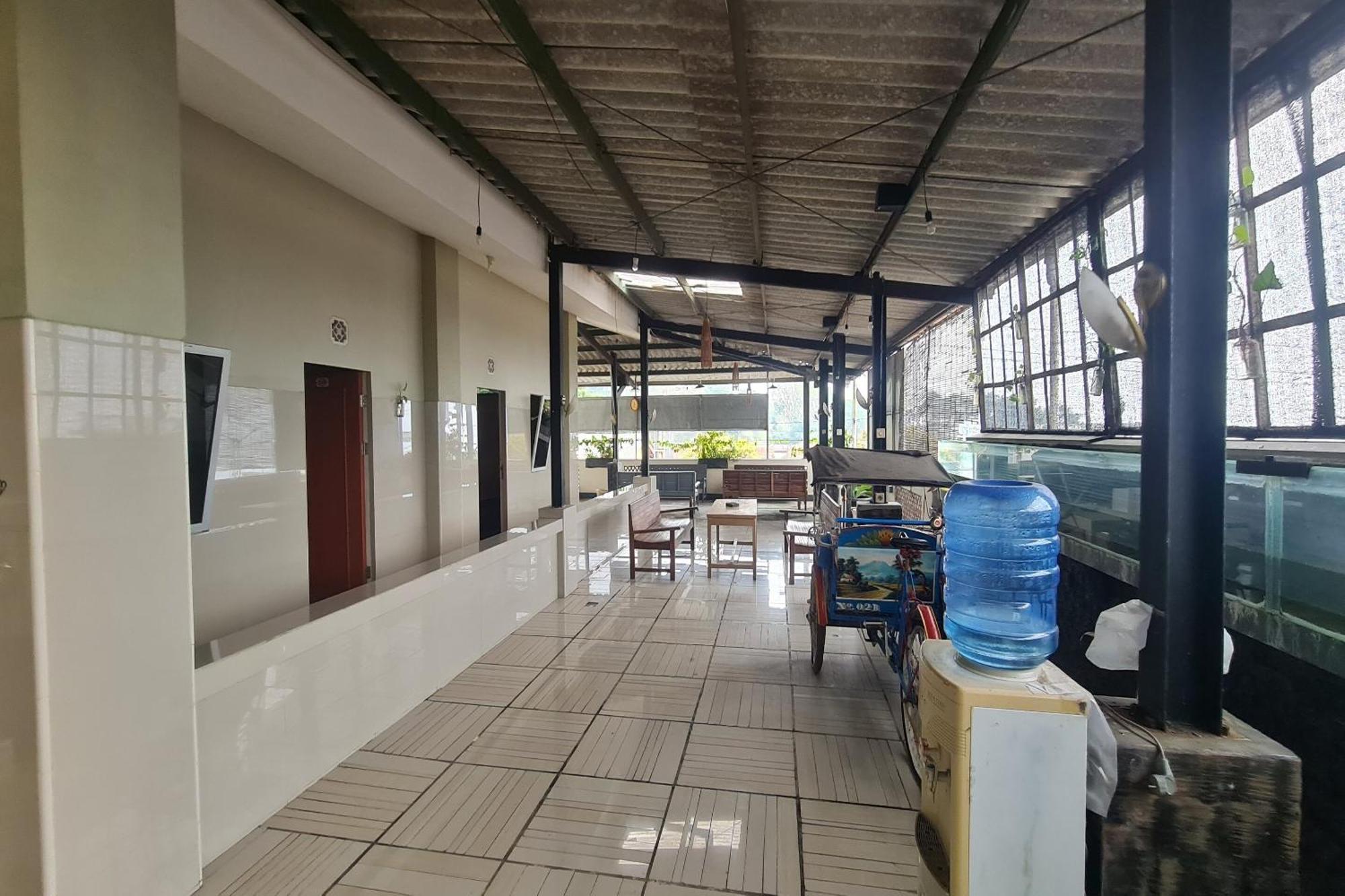 Capital O 93250 Hotel Tirta Kencana 2 Baturaden Banyumas المظهر الخارجي الصورة